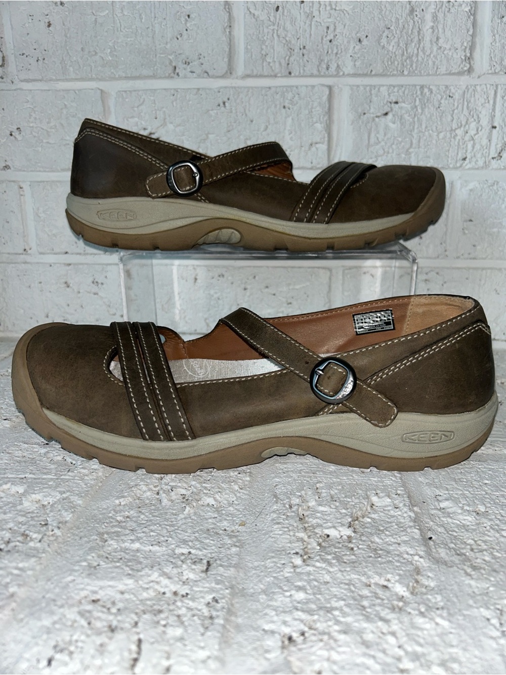 Keen Presidio II Mary Jane Shoes Women's Size 12 Cross Strap Brown Leather